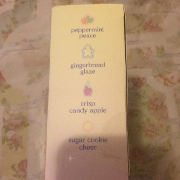 NWT Make your own lip balm set - Picture 6 of 6